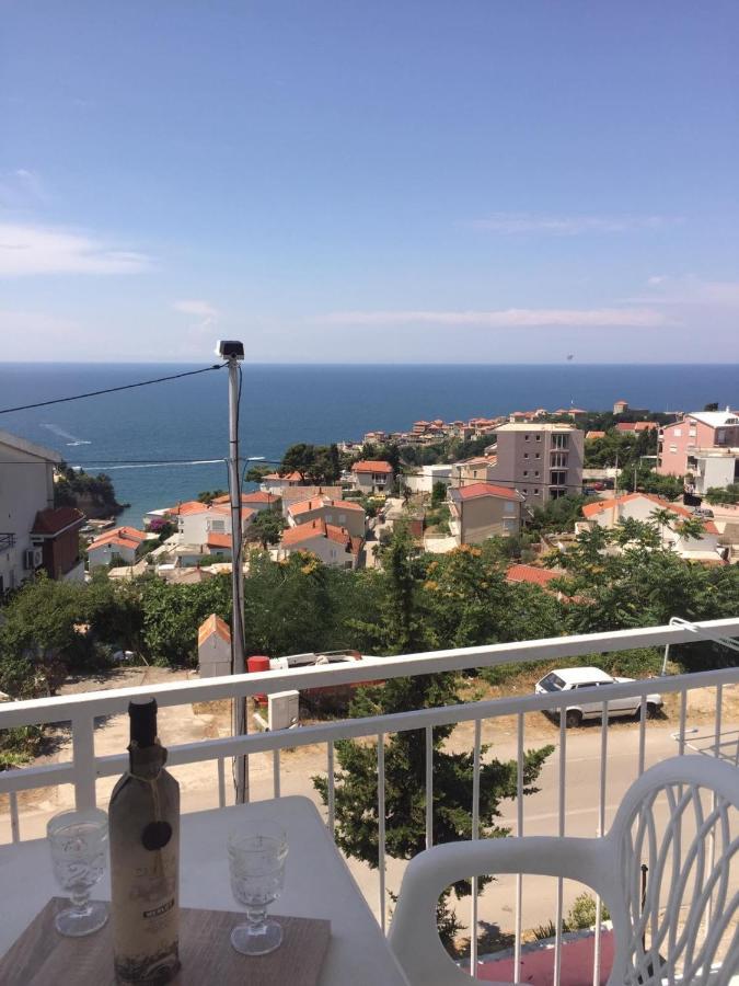 Em Apartments Улцинь Экстерьер фото