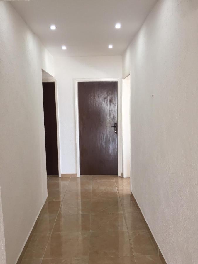 Em Apartments Улцинь Экстерьер фото