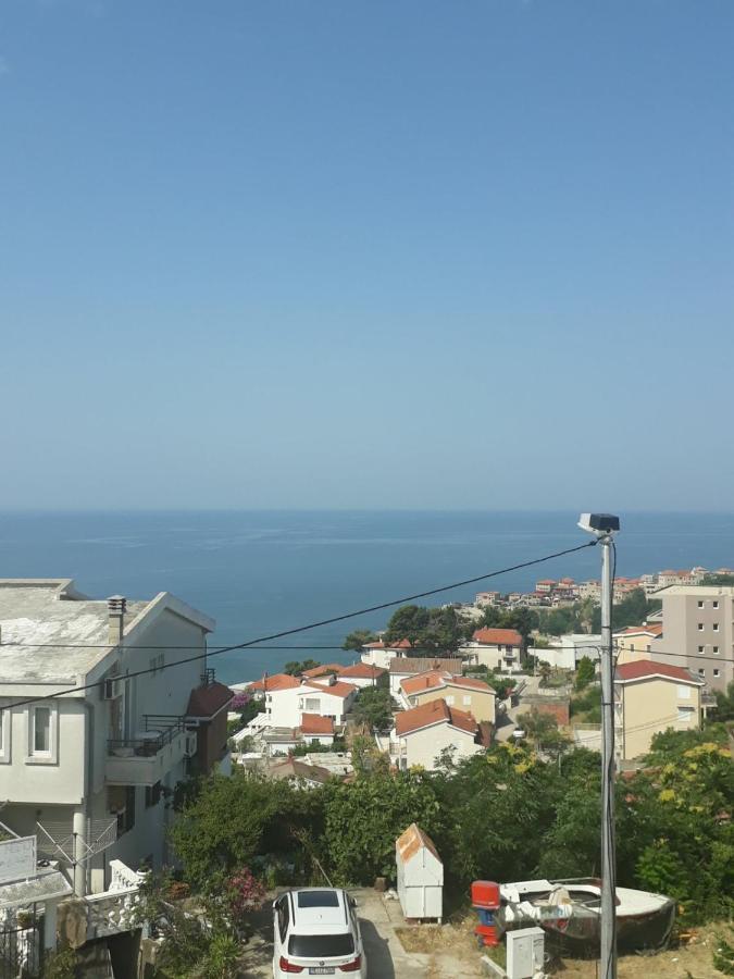 Em Apartments Улцинь Экстерьер фото